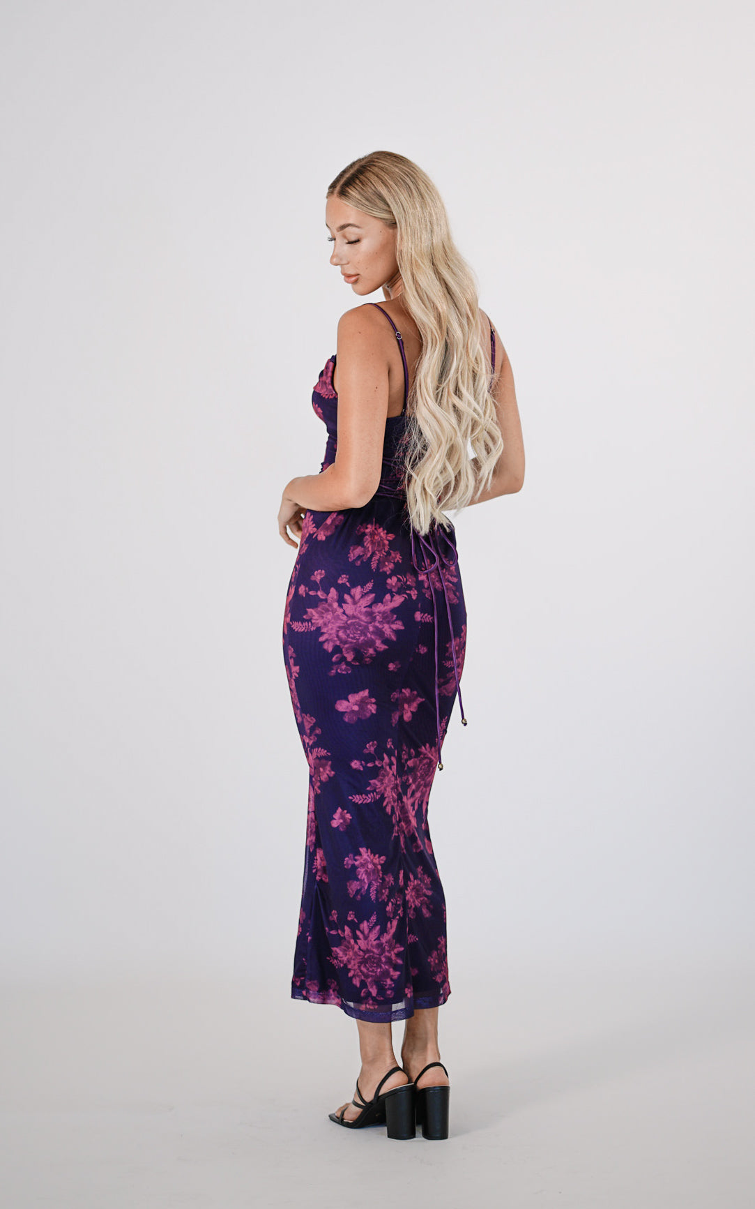 NUVOLINA Maxi Dress